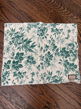 Gucci Herbarium Table Linens